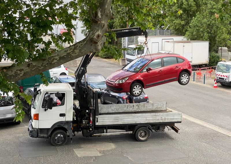Vente de pièces détachées d'occasion automobile à Marignane près de Marseille et enlèvement d’épave gratuit : Many Car